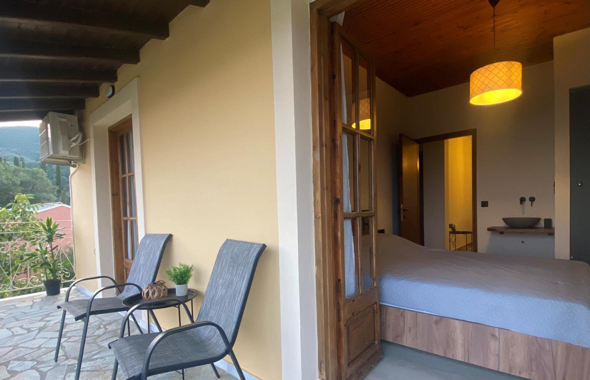 Villa Alexandra'S Boutique House Kato Garouna Exterior foto